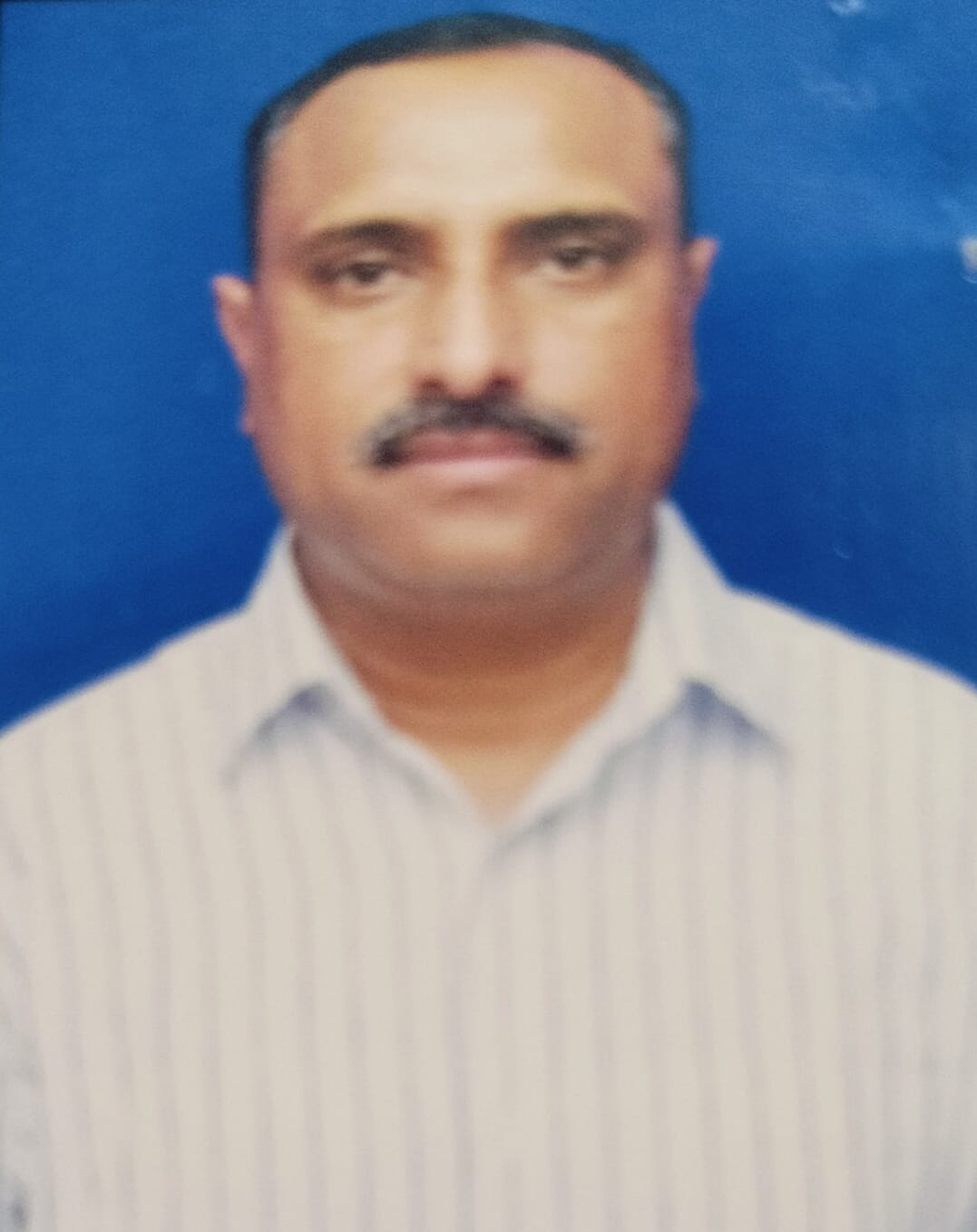 Mr. Chitra Dumoliya