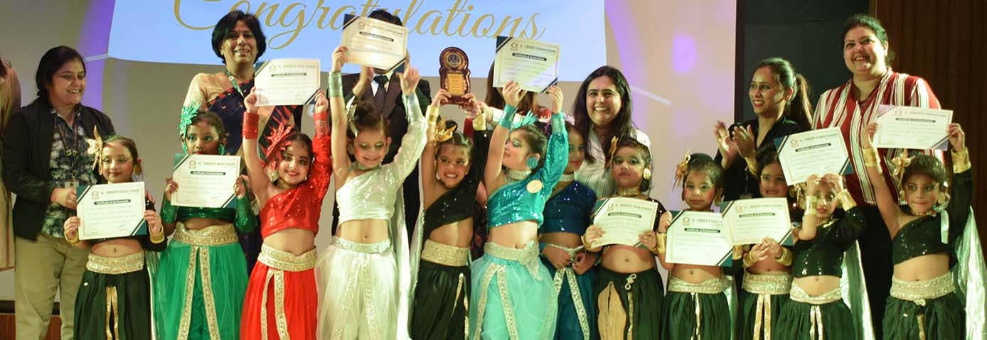 Kids in traditional wear at the best CBSE school in Gurgaon. Celebrations at this private school in Gurugram.