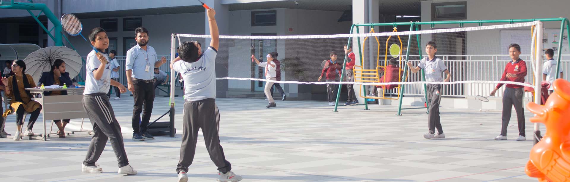Badminton