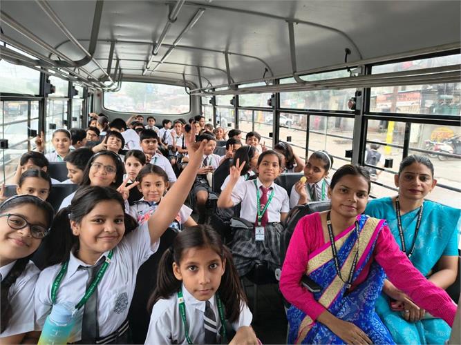 Visit to the book fair at ABBS