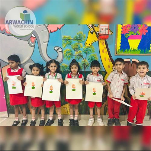 Independence Day Activity (Hand Printing) Class - Bal Vatika 2B