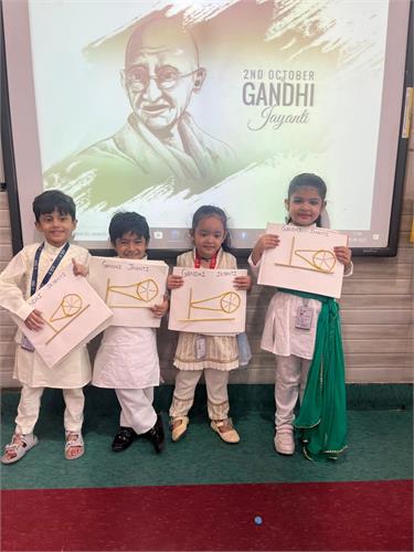 Nur - KG : Gandhi Jayanti