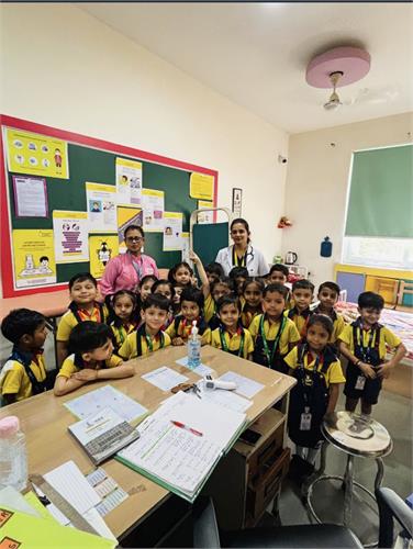 Nur-Kg : School Tour