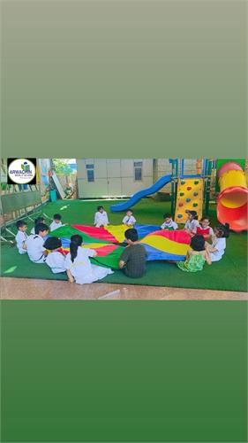 Parachute activity class 1 B